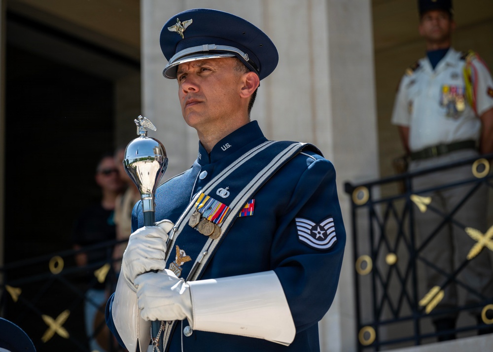 Remembering sacrifice at Suresnes American Cemetery
