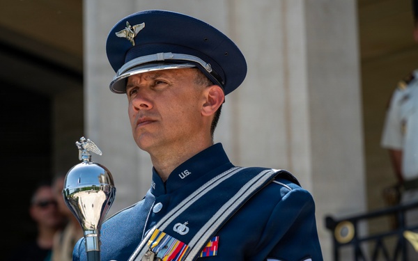 Remembering sacrifice at Suresnes American Cemetery