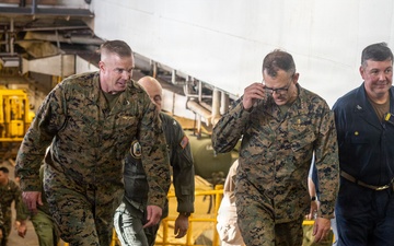 22nd MEU (SOC) | USSOUTHCOM Commander Visits USS IWO JIMA