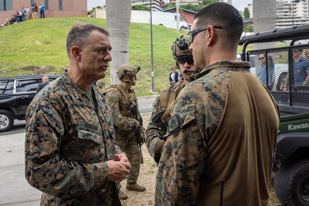 22nd MEU (SOC) | USSOUTHCOM Commander Visits Venezuela Embassy
