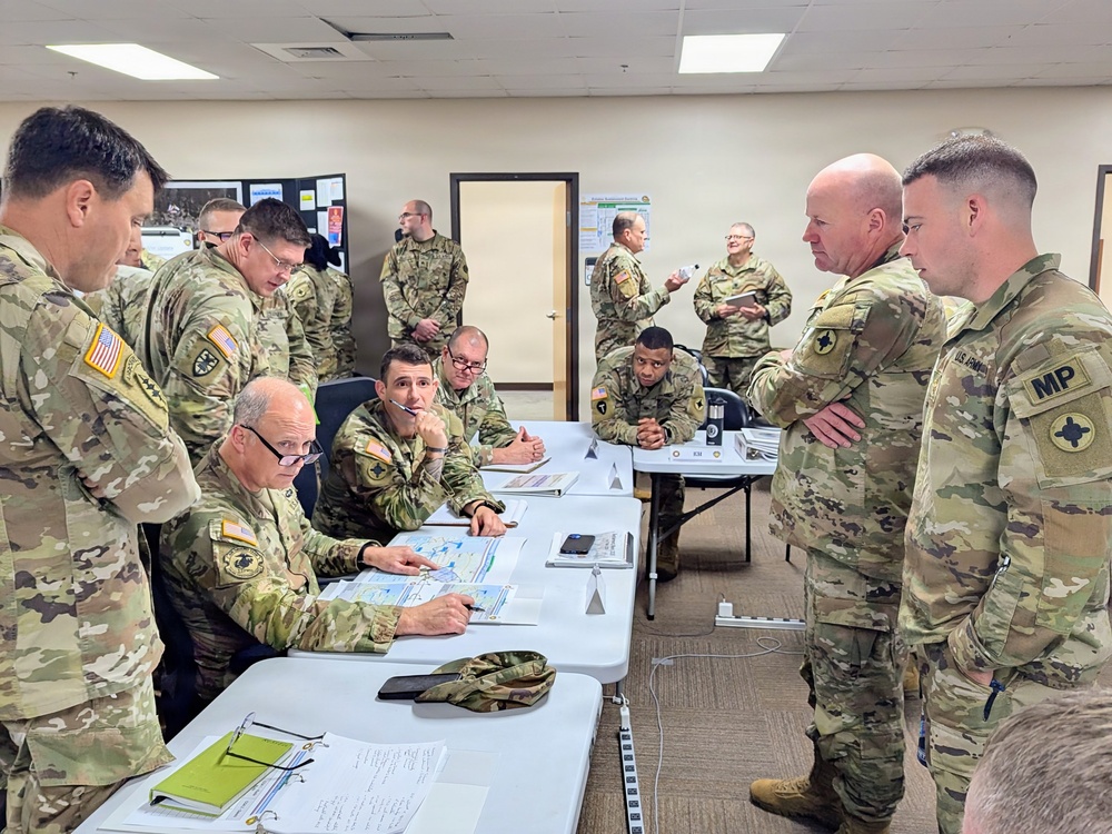 Soldiers with the 184th Expeditionary Sustainment Command, MSARNG, conduct Warfighter Exercise during Annual Training