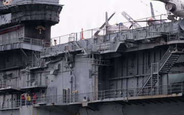 U.S. Coast Guard participates in Memorial Day ceremony aboard Intrepid Museum