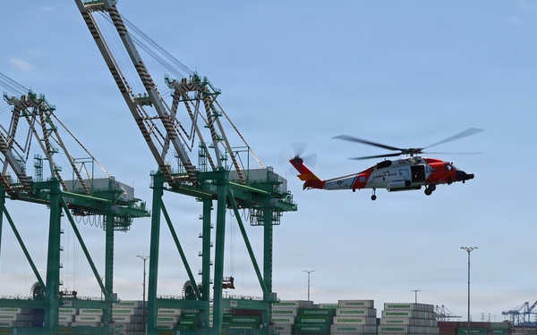 U.S. Coast Guard Air Station Ventura conducts Search and Rescue demonstration at Los Angeles Fleet Week 2026