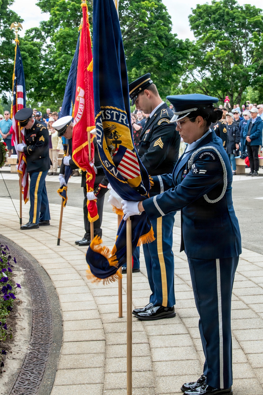Oregon Soldiers and Airmen Honor Memorial Day in Regional Ceremonies