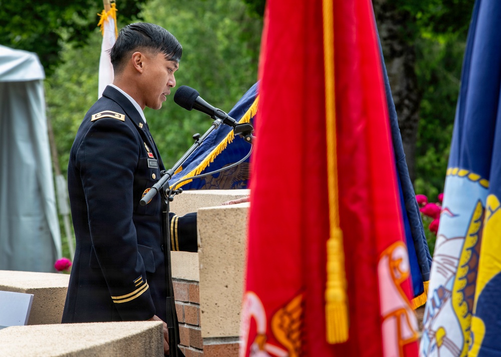 Oregon Soldiers and Airmen Honor Memorial Day in Regional Ceremonies