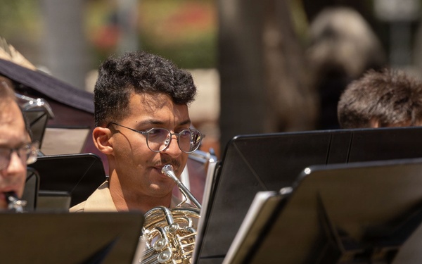 3rd MAW Band plays at Mission Hills Veteran Resource Fair