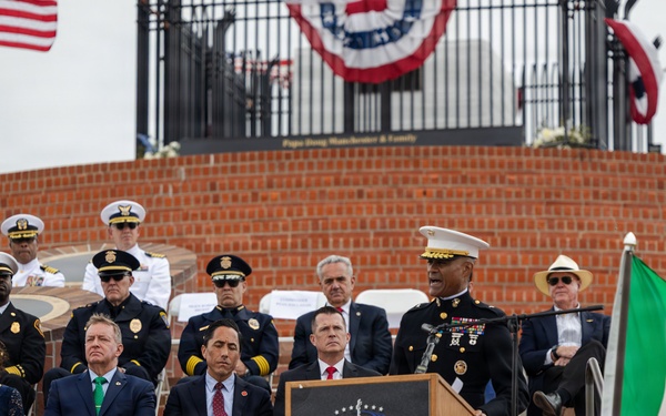 Mt. Soledad Memorial Day Ceremony