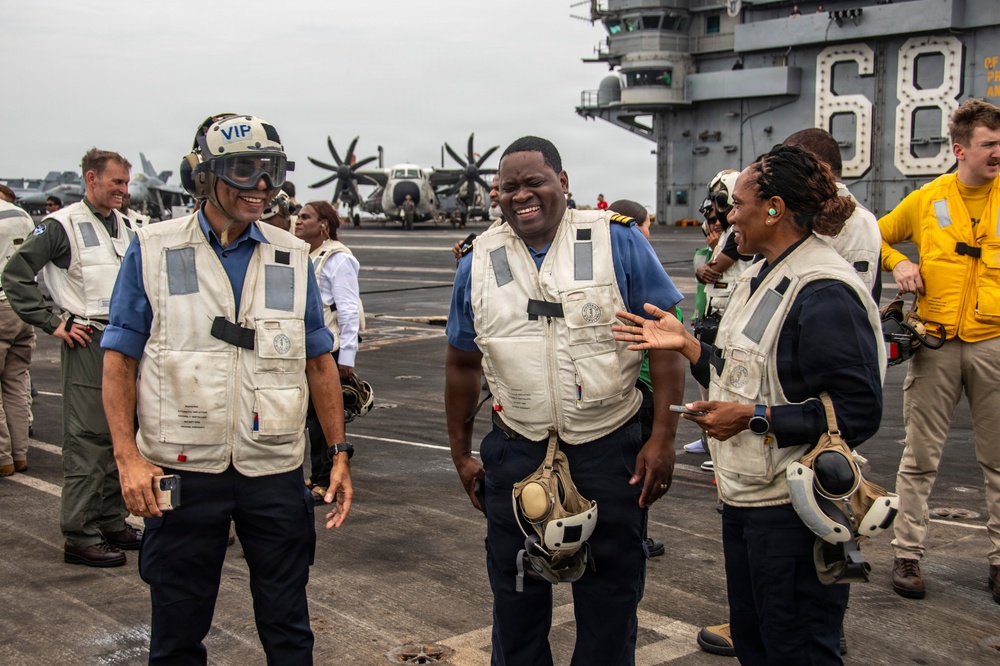 Trinidad and Tobago Government and Military Leaders Visit Nimitz