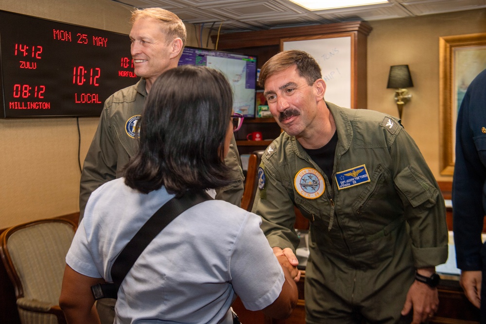 Trinidad and Tobago Government and Military Leaders Visit Nimitz