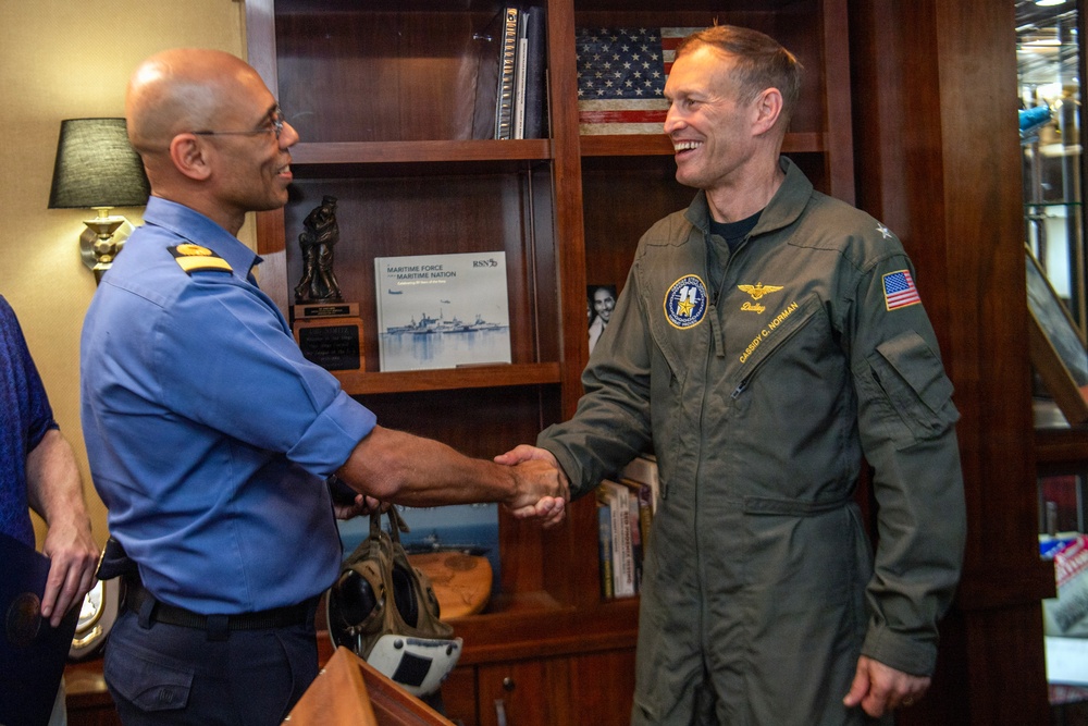 Trinidad and Tobago Government and Military Leaders Visit Nimitz