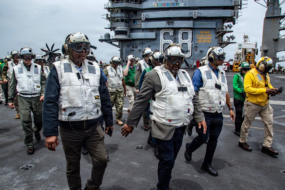 Trinidad and Tobago Government and Military Leaders Visit Nimitz