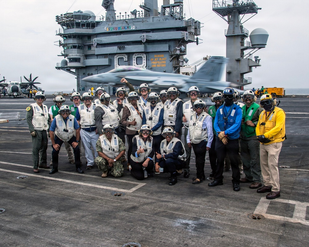 Trinidad and Tobago Government and Military Leaders Visit Nimitz