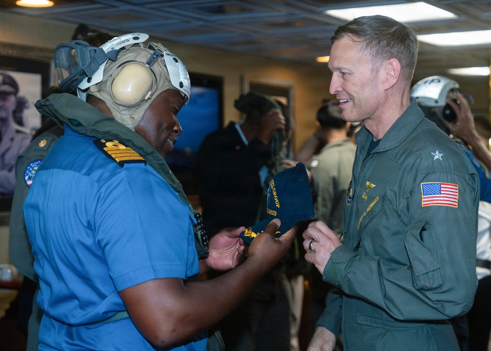 Trinidad and Tobago Government and Military Leaders Visit Nimitz