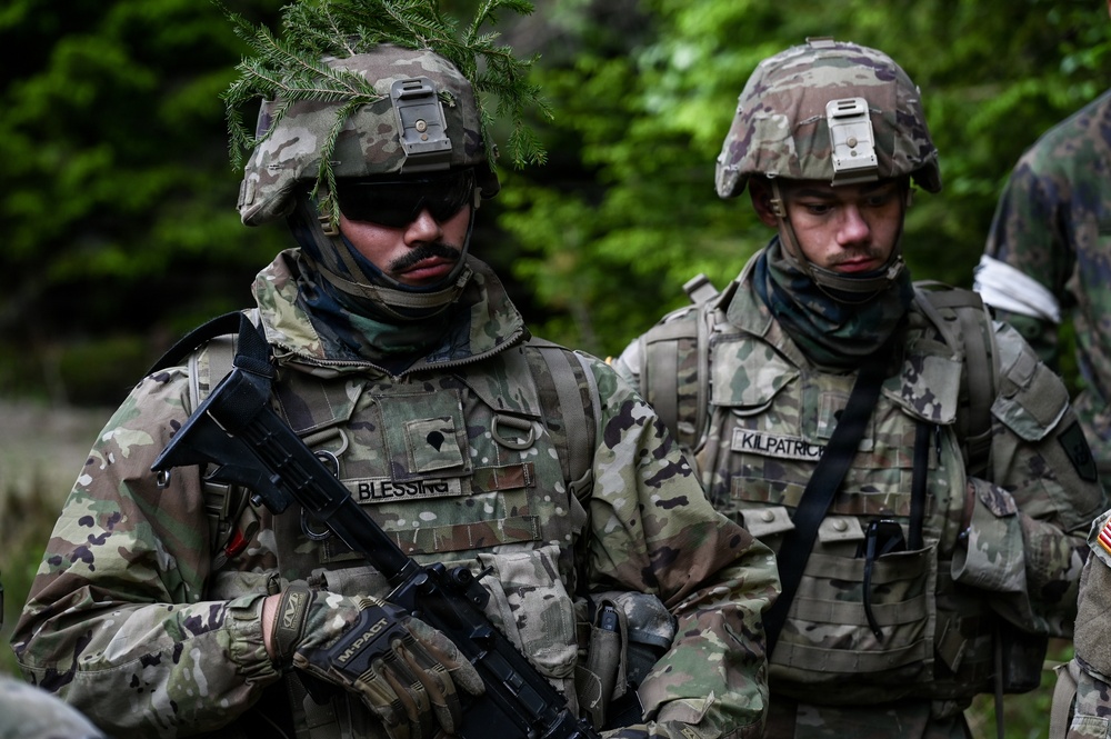 Virginia Guard engineers conduct counter-mobility training in Finland