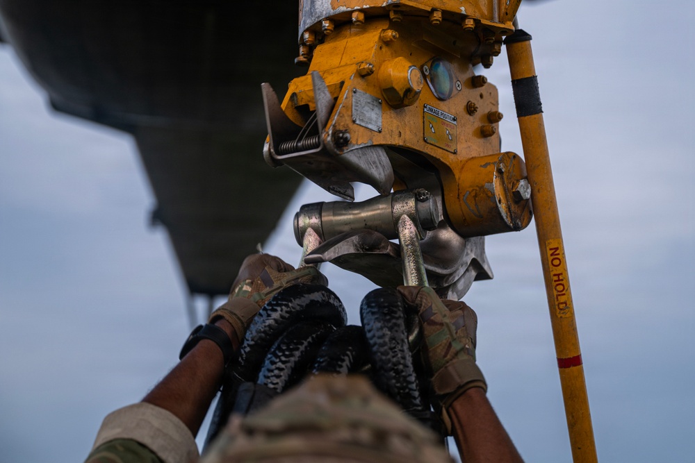 621st CRG HST Supports HMHT-302 Aircrew Training