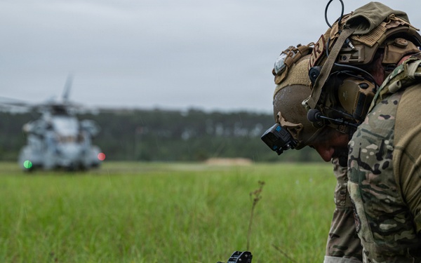 621st CRG HST Supports HMHT-302 Aircrew Training