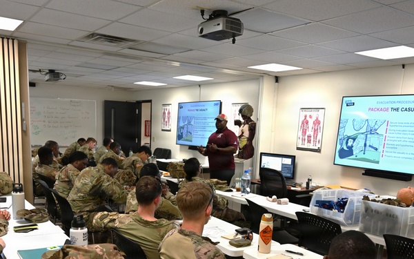 Soldiers Attend Combat Lifesaver Course at JB MDL