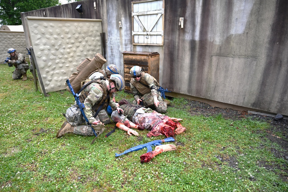 Realistic Training Prepares Soldiers for Battlefield Trauma at JB MDL