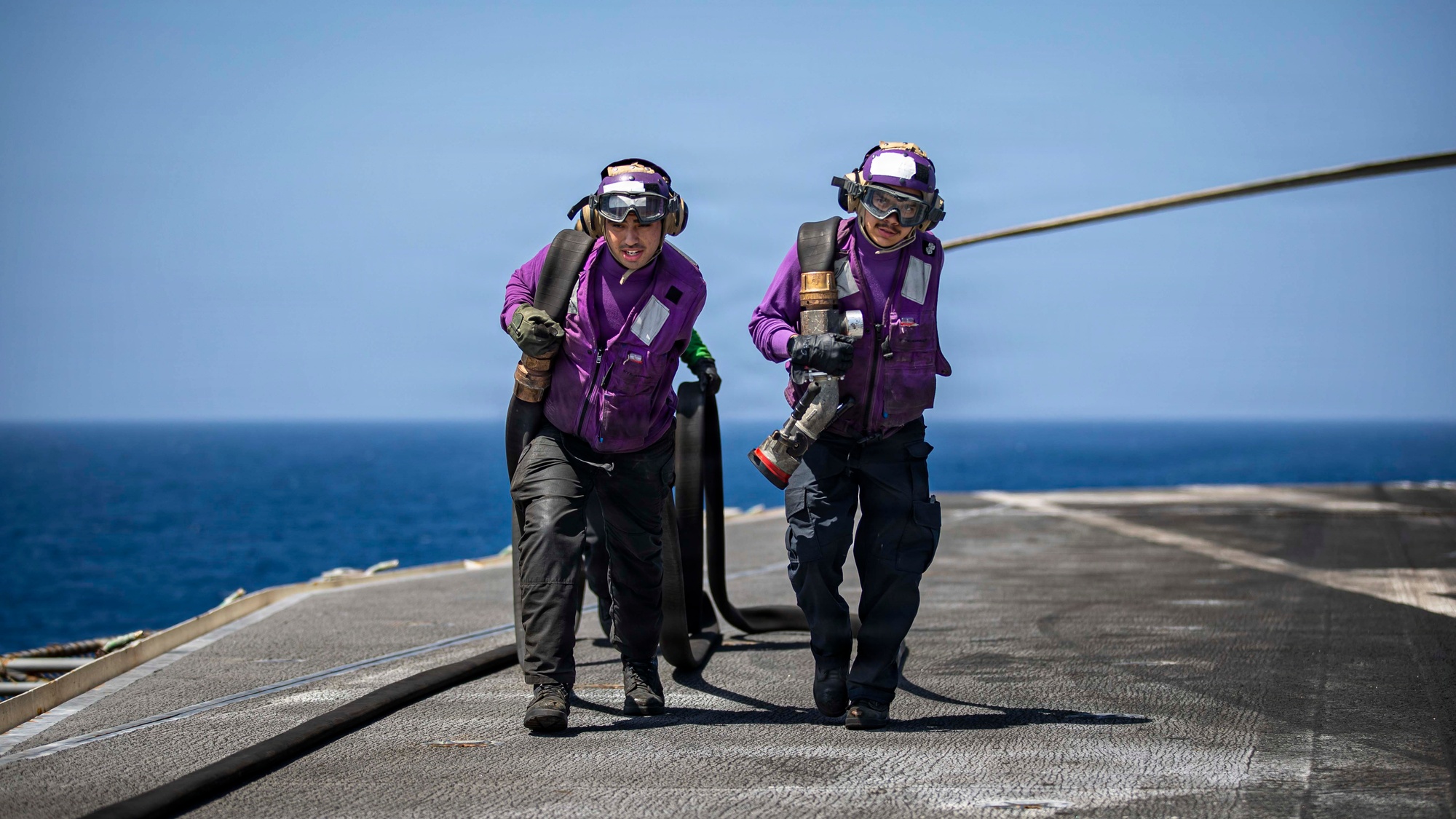 DVIDS - Images - Abraham Lincoln Conducts Maintenance [Image 15 of 16]