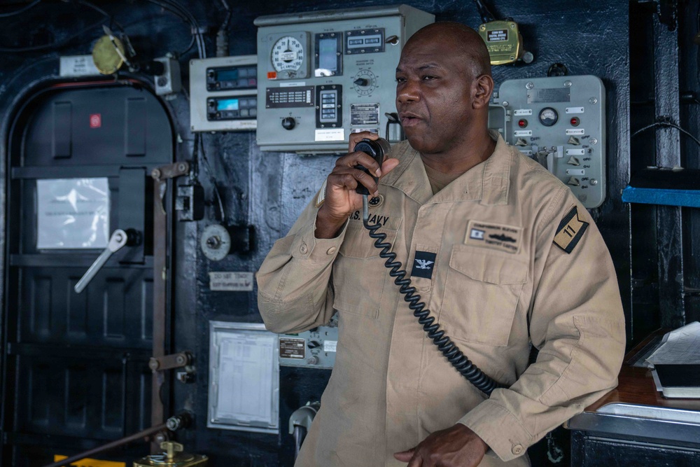 Capt. Timothy Carter, Commander Amphibious Squadron Eleven Visits USS Rushmore