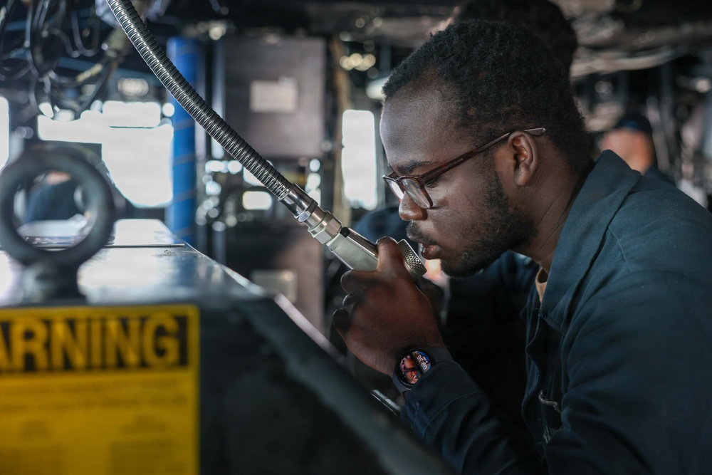 USS John Finn Conducts a Replenishment-at-Sea With USNS Henry J. Kaiser