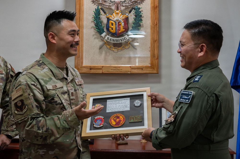 Balikatan 2026: 21st AEW leadership meets with Air Logistics Command leadership
