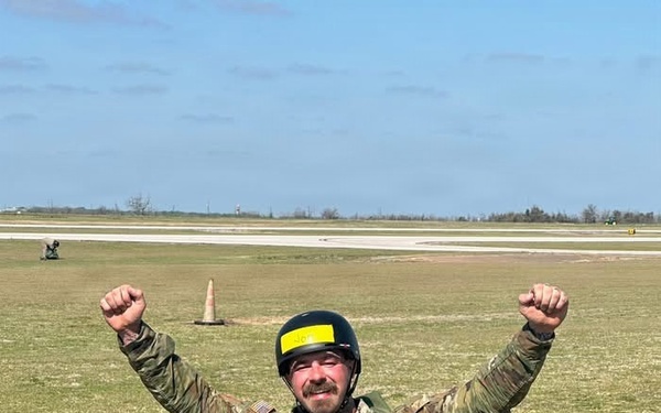 Double amputee paratrooper trains for historic jump into Normandy