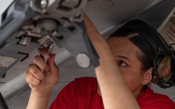 Legacy is best:  Wings hold inaugural maintenance competition