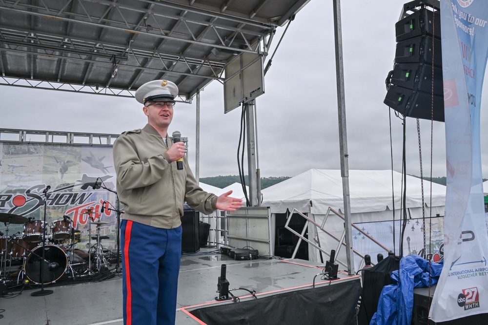 NAVSUP presents at Air Dot Show for Navy Week Harrisburg
