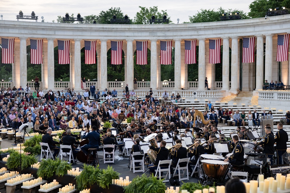 The U.S. Army Orchestra and Joint Armed Forces Chorus Perform at Memorial Day Observance
