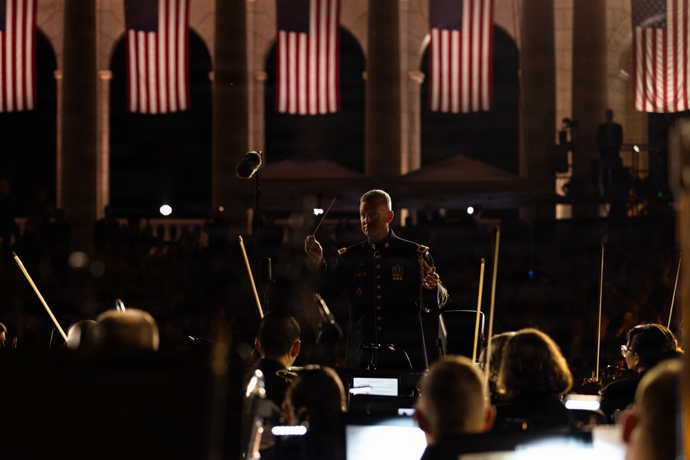 The U.S. Army Orchestra and Joint Armed Forces Chorus Perform at Memorial Day Observance