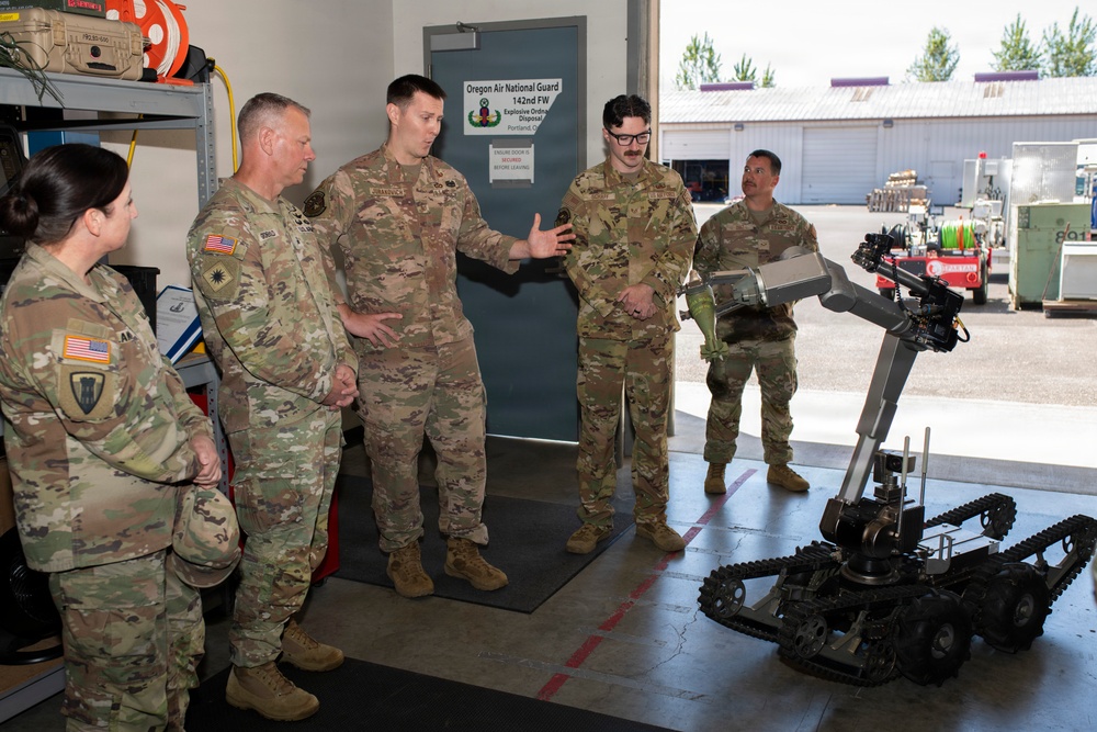 TAG visits 142nd Wing