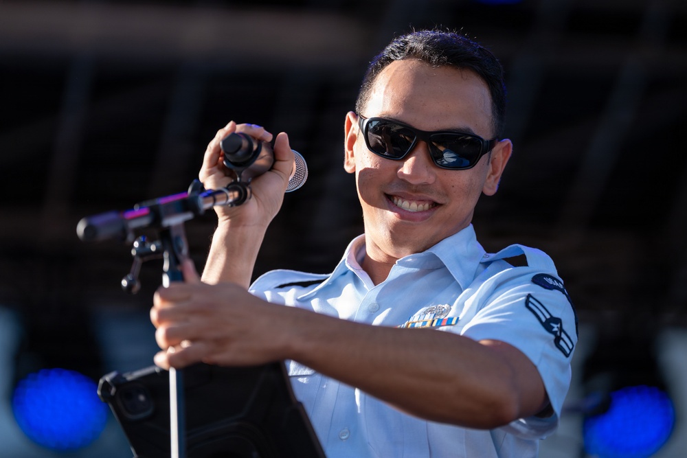 USAF bands perform in Kansas City during Memorial Day weekend