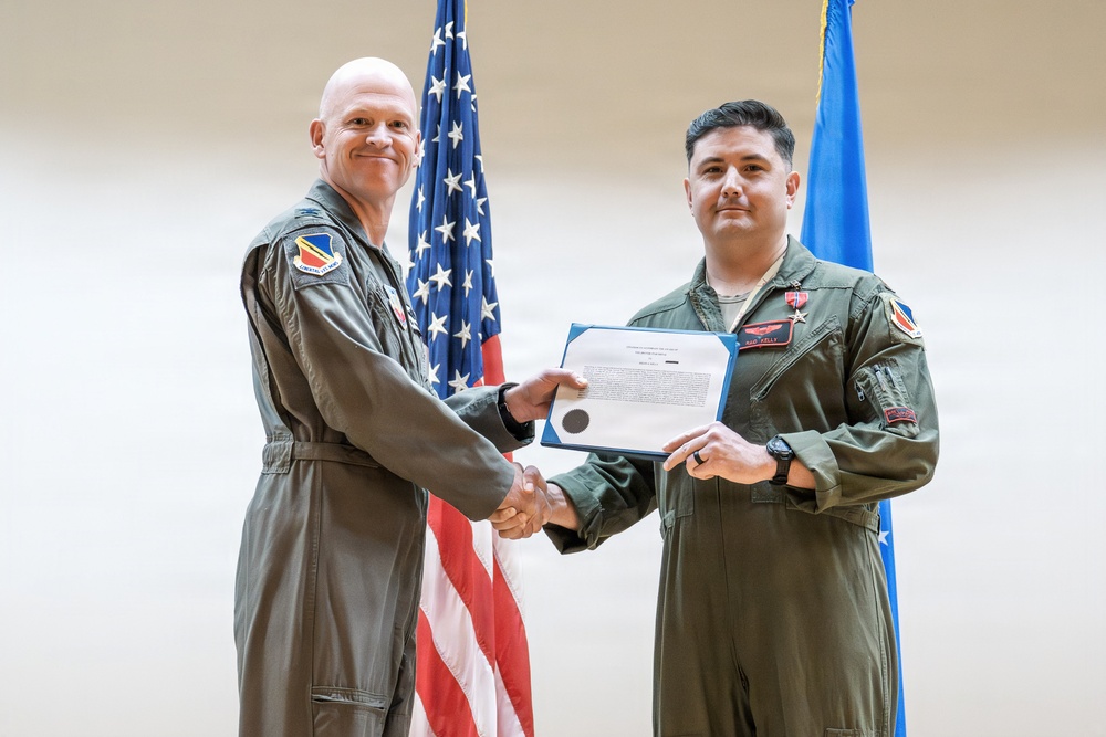 388th Fighter Wing Airmen recognized with Distinguished Flying Crosses, Bronze Stars for historic combat operations