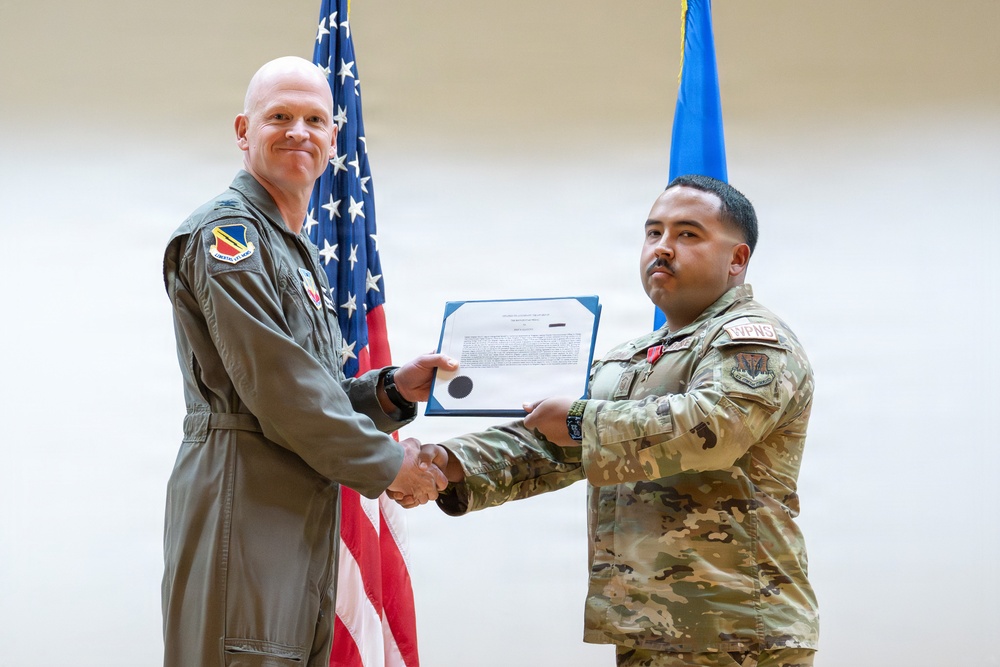 388th Fighter Wing Airmen recognized with Distinguished Flying Crosses, Bronze Stars for historic combat operations