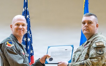 388th Fighter Wing Airmen recognized with Distinguished Flying Crosses, Bronze Stars for historic combat operations