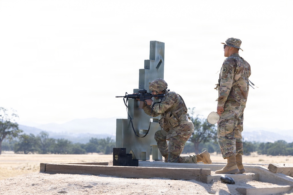 319th ESB conducts IWQ training at Fort Hunter Liggett