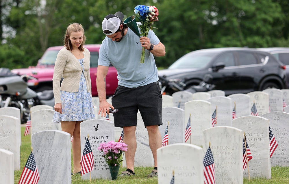 Skies hold back tears until fallen heroes are honored at Kentucky veterans cemetery Memorial Day ceremony
