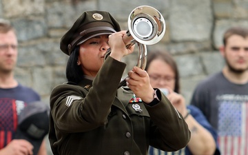 Skies hold back tears until fallen heroes are honored at Kentucky veterans cemetery Memorial Day ceremony