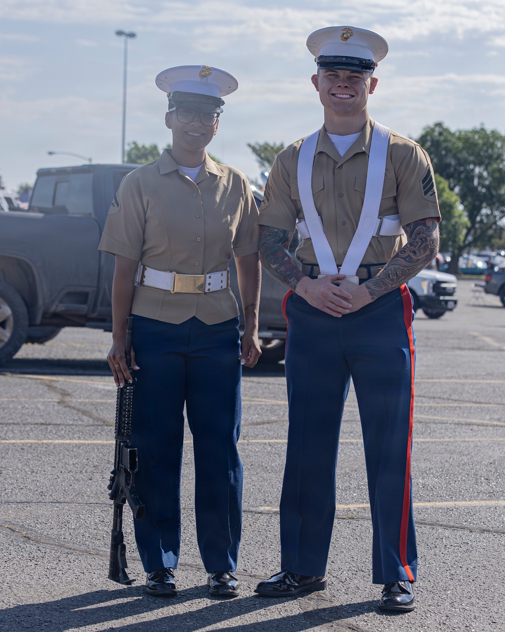 Fort Sill Soldiers and Marines Participates in Armed Forces Day Parade