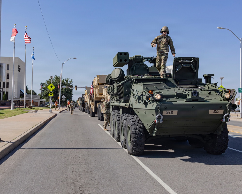 Fort Sill Soldiers and Marines Participates in Armed Forces Day Parade