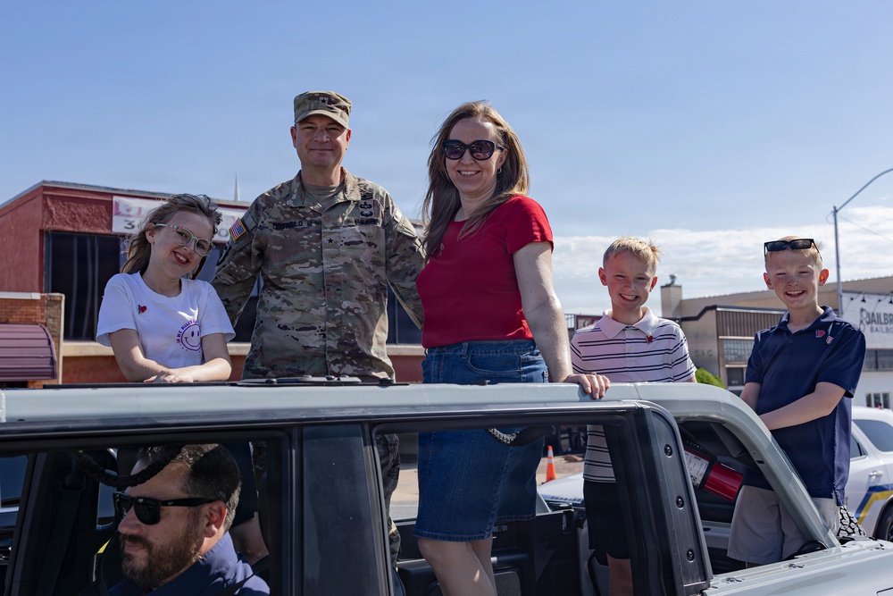 Fort Sill Soldiers and Marines Participates in Armed Forces Day Parade