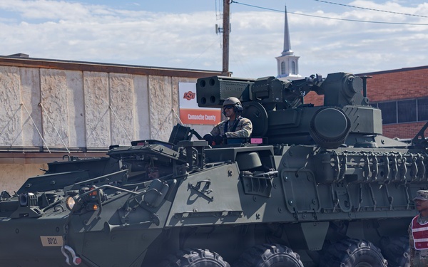 Fort Sill Soldiers and Marines Participates in Armed Forces Day Parade