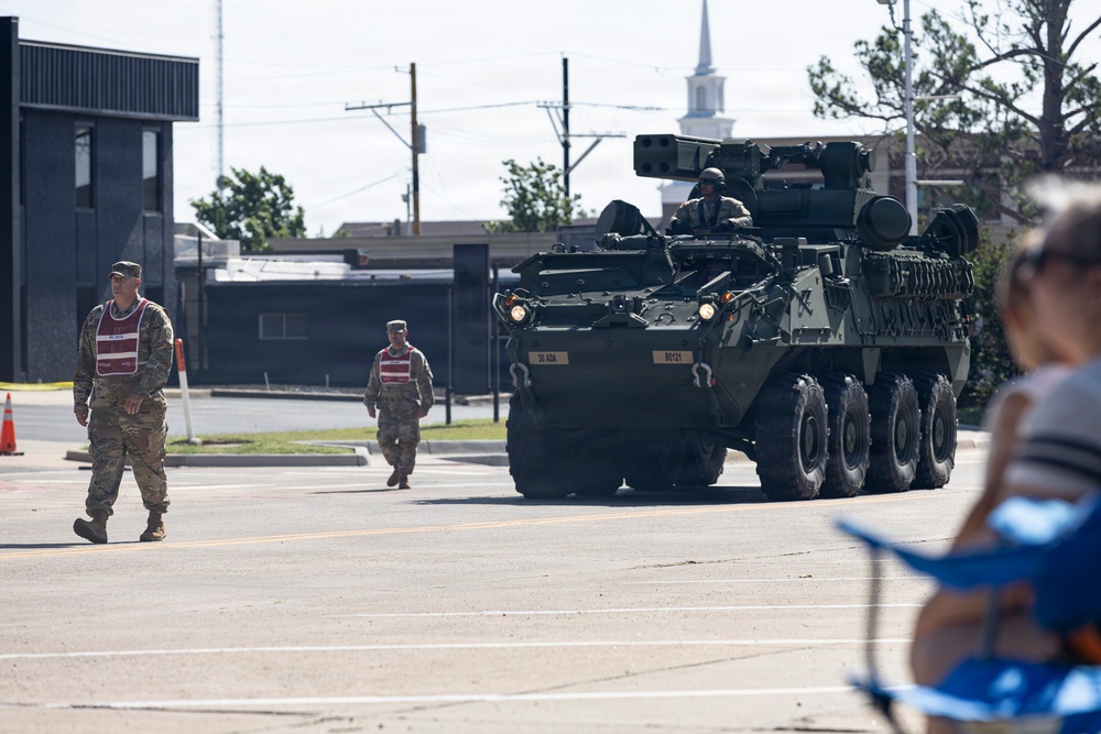Fort Sill Soldiers and Marines Participates in Armed Forces Day Parade