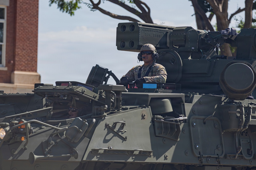 Fort Sill Soldiers and Marines Participates in Armed Forces Day Parade