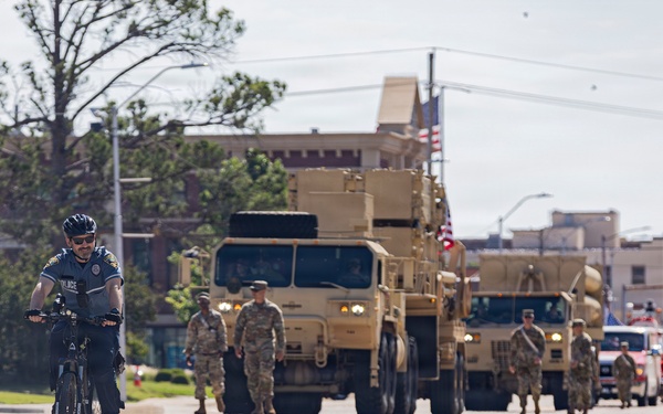 Fort Sill Soldiers and Marines Participates in Armed Forces Day Parade