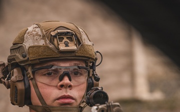 1st Intelligence Battalion executes infantry immersion training
