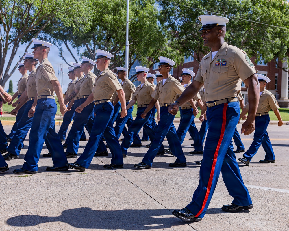 Fort Sill Soldiers and Marines Participates in Armed Forces Day Parade