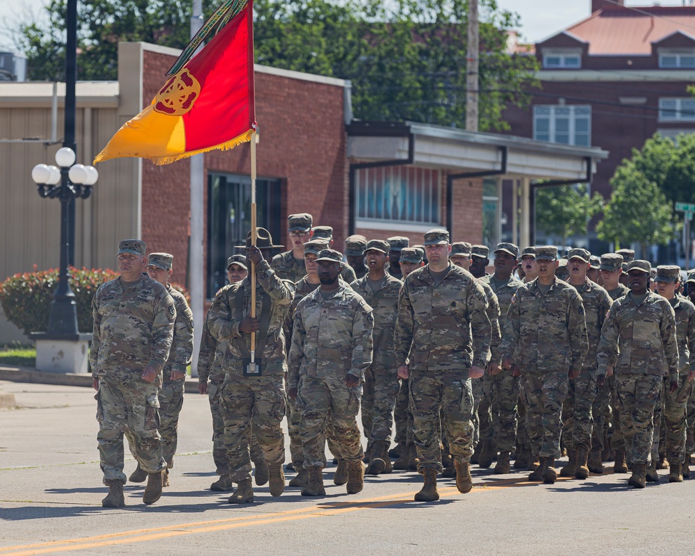 Fort Sill Soldiers and Marines Participates in Armed Forces Day Parade