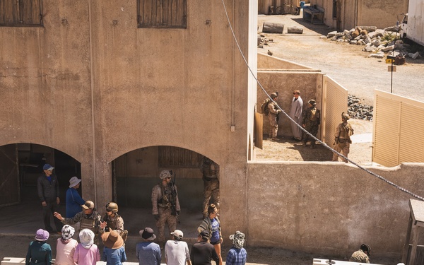 1st Intelligence Battalion executes infantry immersion training